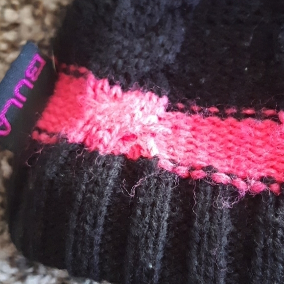 Bula Beanie - Picture 3 of 5